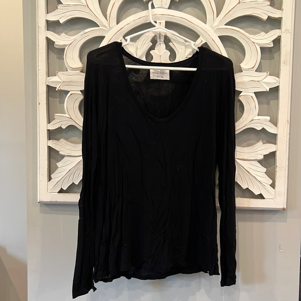 Black scoop neck long sleeve tee